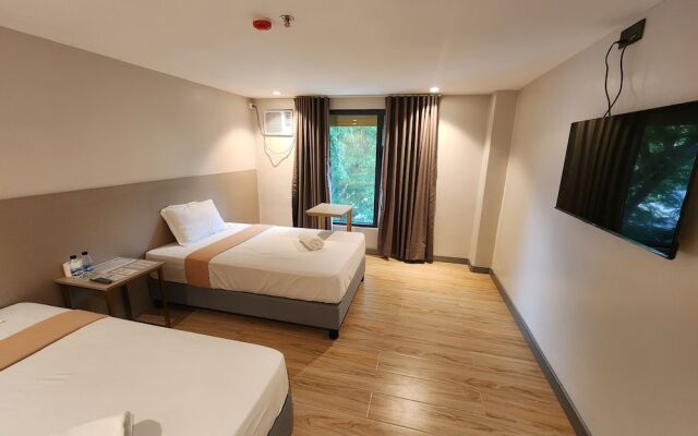 Travelite Express Hotel La Union
