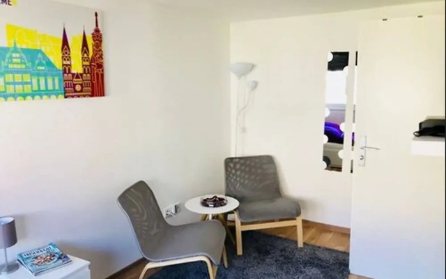 Living at Klassvilla - Quarter No. 6