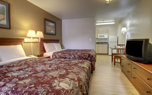 InTown Suites Extended Stay New Orleans - Metairie