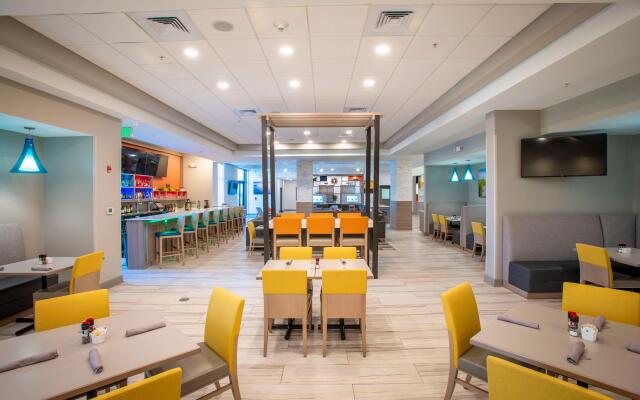 Holiday Inn Pensacola - University Area by IHG