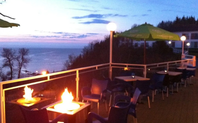 Auberge De La Pointe