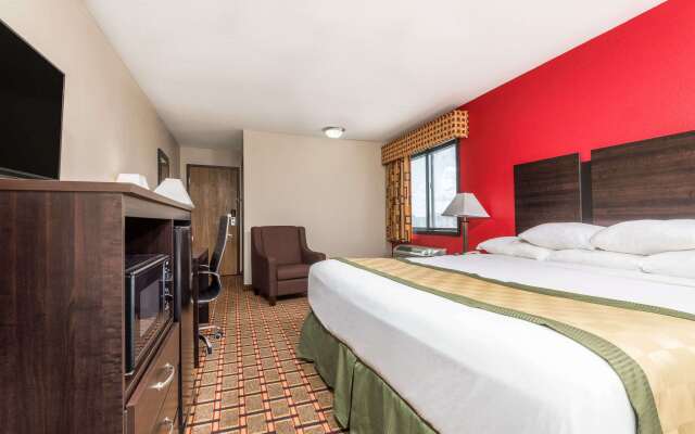 Days Inn by Wyndham Muncie -Ball State University