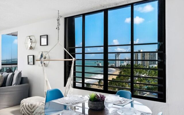 Maria Beach 1BDR Oceanfront Pool Parking