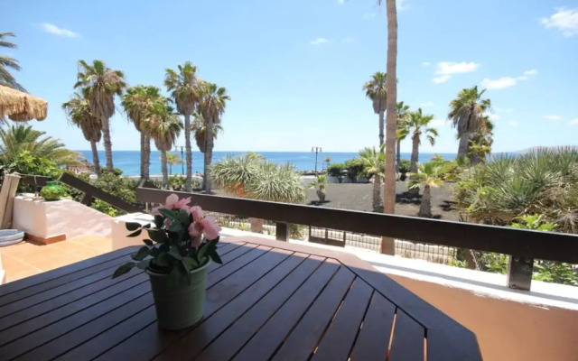 Beach Front Oasis Apartment