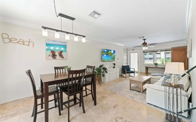 Ocean House - For 4!