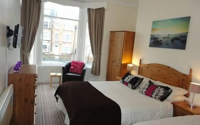 45 The Square Holiday Apartments