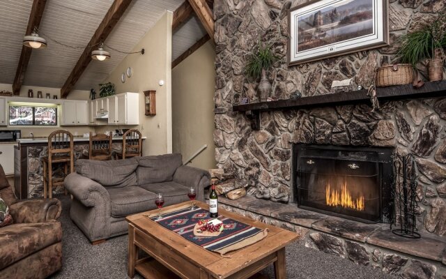 Overlook - Four Bedroom Townhome