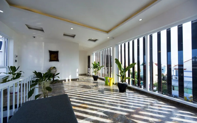 Hoi An White Villa