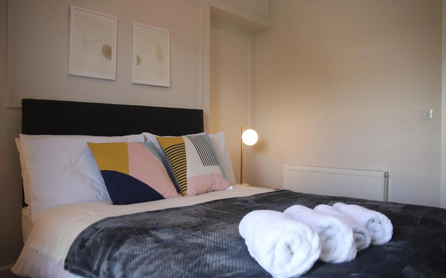 Crawford Guest House- ScholarLee Living Apartments