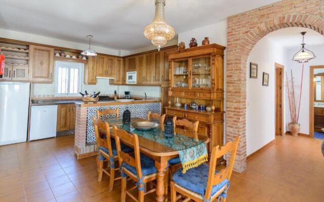 Casa El Monte Torrox by Ruralidays