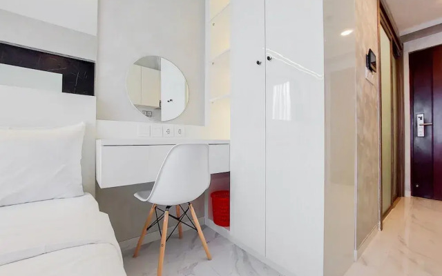 Simply And Restful Studio Apartment At Sky House Bsd