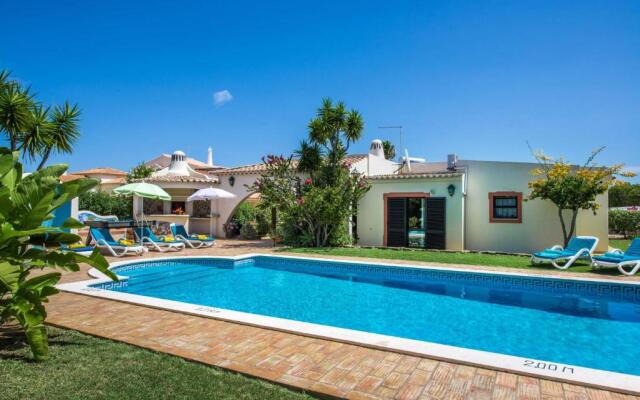 Villa Bárbara by GalanteVasques