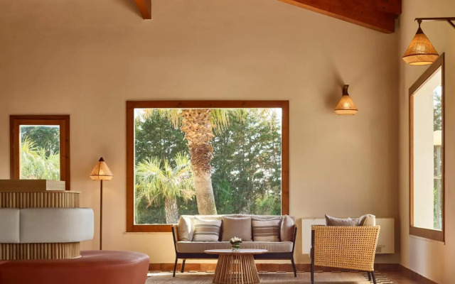 Serenè Resort