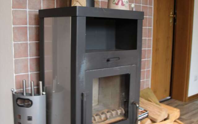 Apartment in Elpe With Balcony, Garden Furniture, Heating