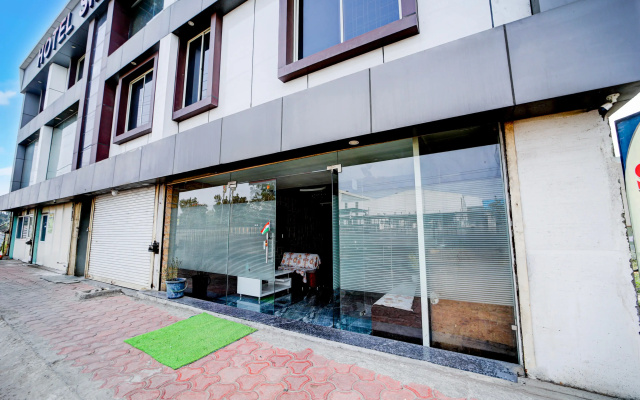 Hotel Silver Moon