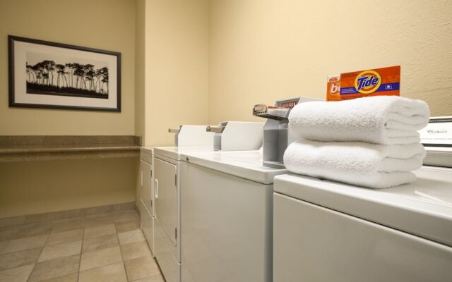 Country Inn & Suites By Carlson, Albertville, MN