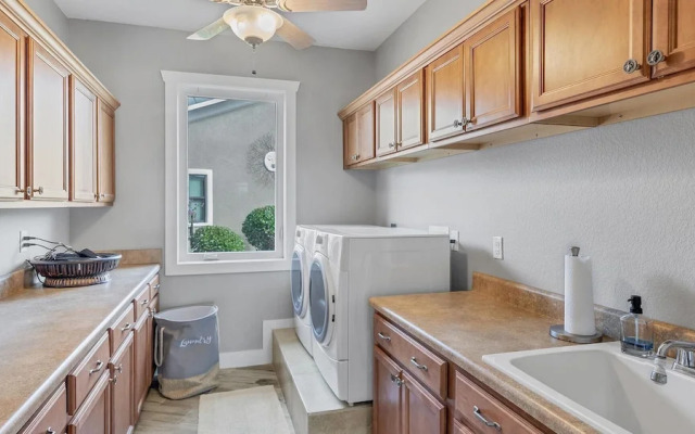 1435 Raven Court