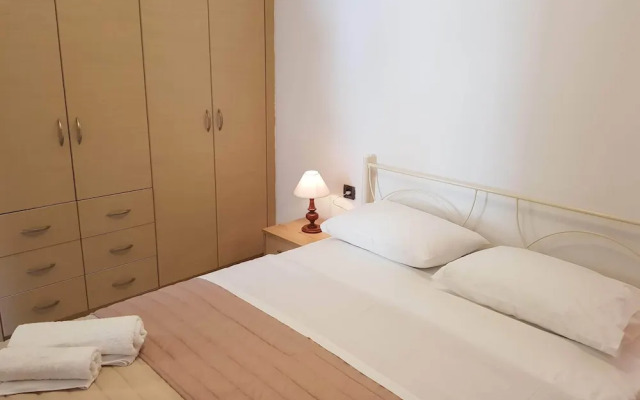 Ilia’s Apartment in Chania