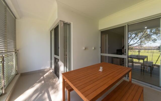 Lakeview Apartment Suite 16