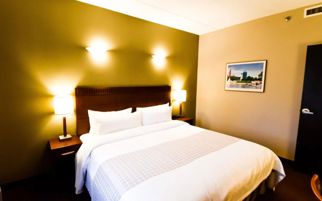 Canad Inns Destination Centre Fort Garry