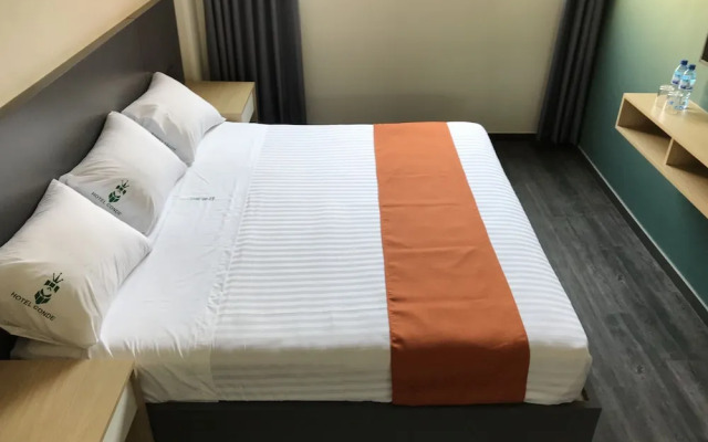 Hotel Conde Alameda - CDMX