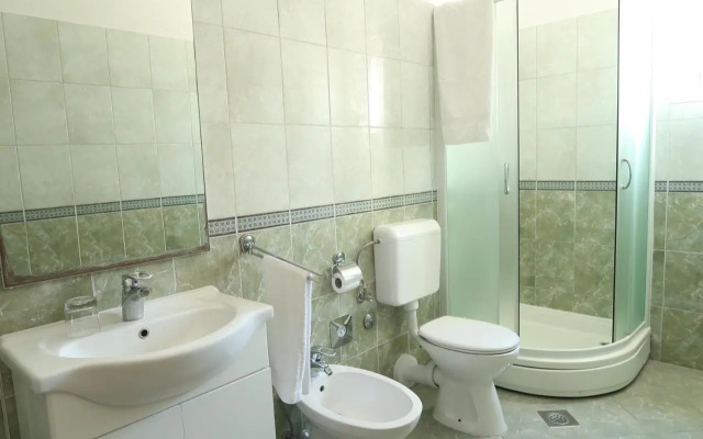 Apartments Maras