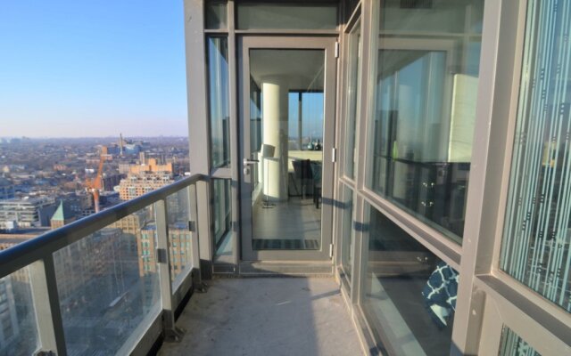 Toronto Escape - The Diamond Suite