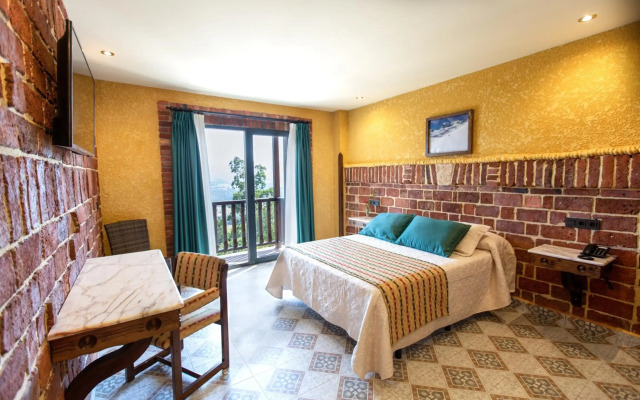 Hotel Cerro la Nina