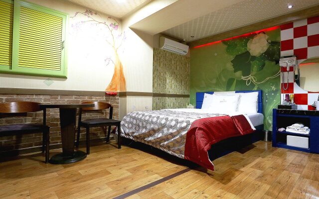 Shim Hotel