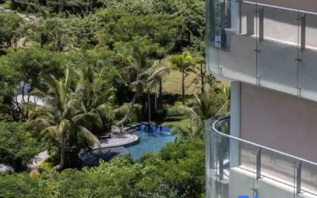 Sanya Lite Haizi Hotel