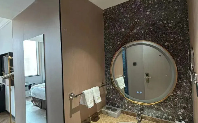 Baiyin Renan Hotel