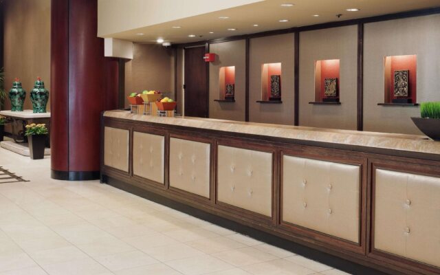 DoubleTree by Hilton Kansas City - Overland Park
