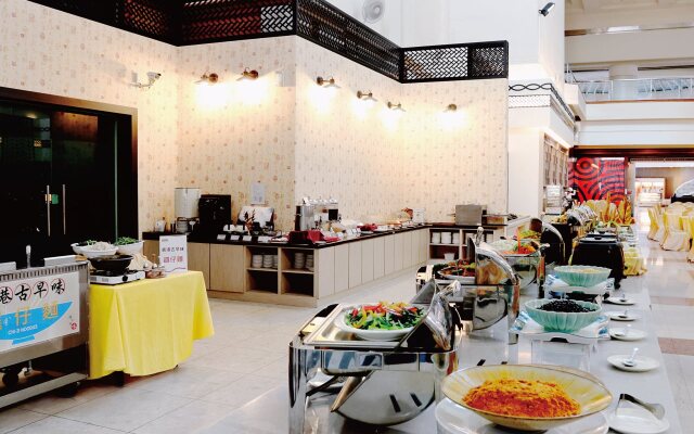 Uni Resort- Lukang