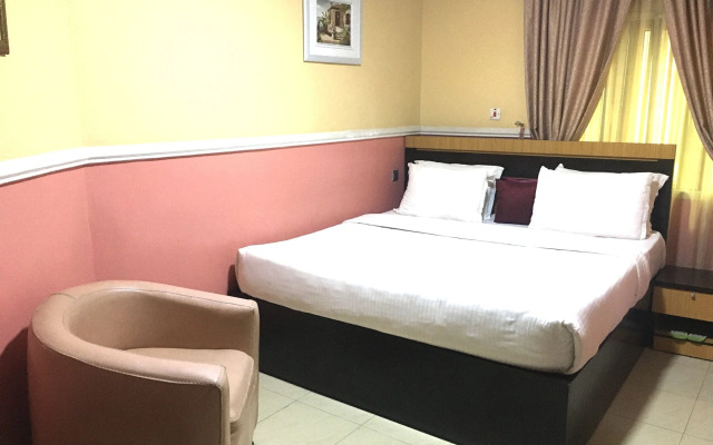 Sweet Savor Hotels & Suites