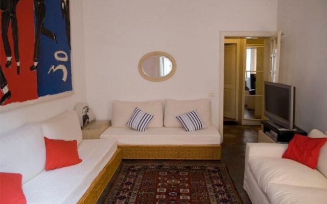 Rome With a Garden Delightful 1 Bedroom Apartment With Private Garden in Historic Trastevere