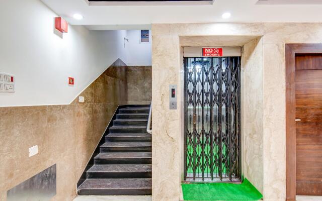 OYO 78835 Hotel Royal Grand