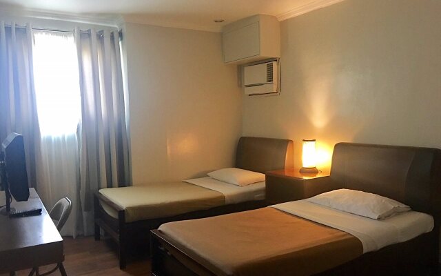 Hotel Tiffany Laoag