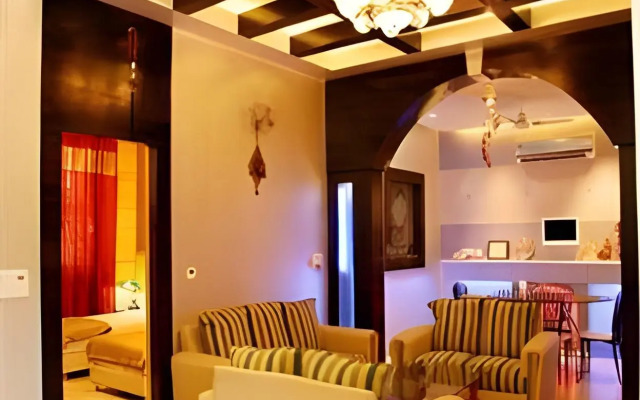 OYO 695 Hotel Silver Leaf