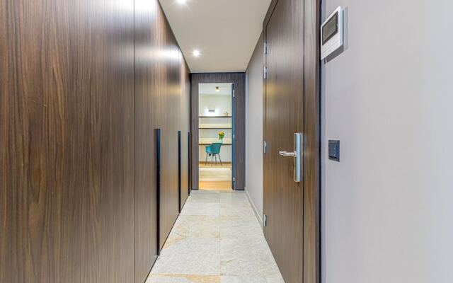 Icon H 501 Suite Business