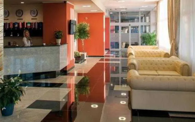 Tcc Grand Plaza Hotel