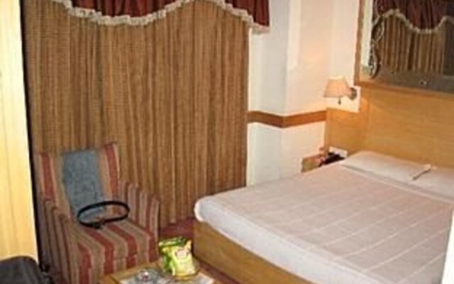 Hotel Nandhini St. Mark's Road