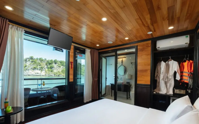 La Casta Cruise
