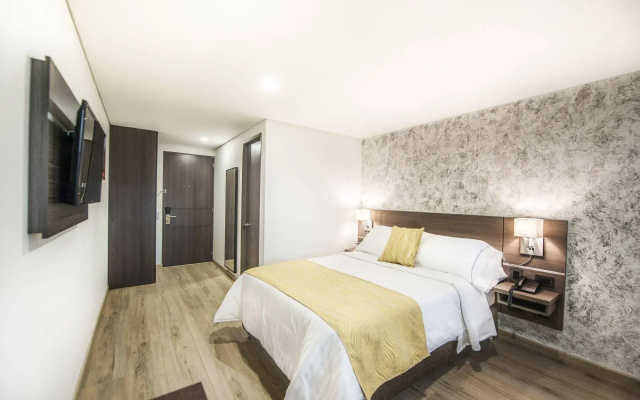 Hotel Grand Plaza Corferias