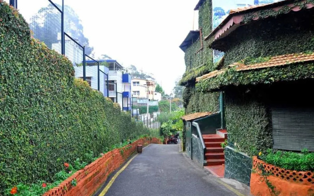 OYO Premium Coakers Walk