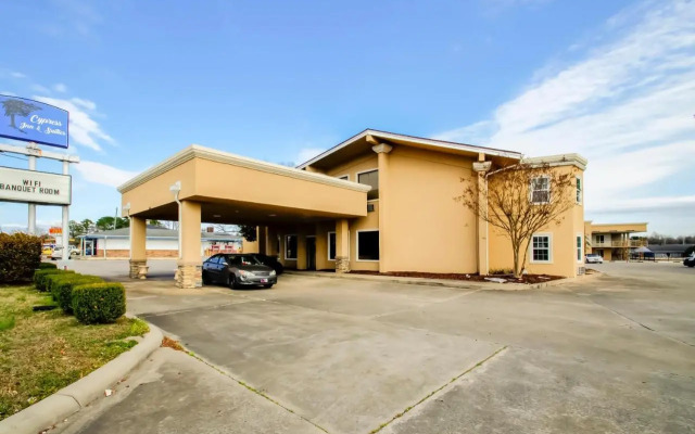 Super 8 Washington/greenville Area