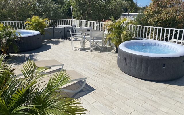 The Pelican Poshtel