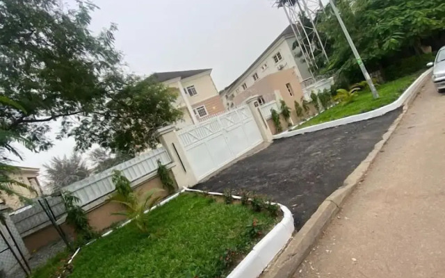 Fort Fountain Apartments
