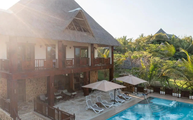 Cast Away Residence