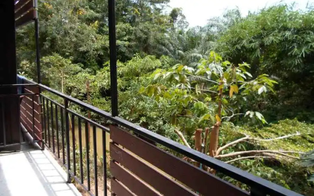 Baan Kiang Klong Resort