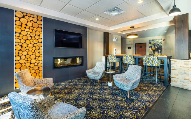 Quality Inn and Suites Petawawa